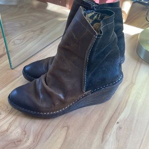 Fly London Leather/Suede Brown boots